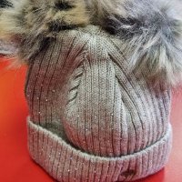 Дамски зимна шапка, снимка 3 - Шапки - 34624323