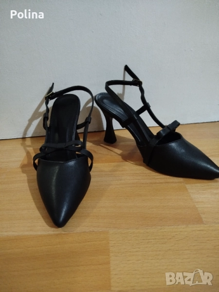 Обувки с ток, снимка 1