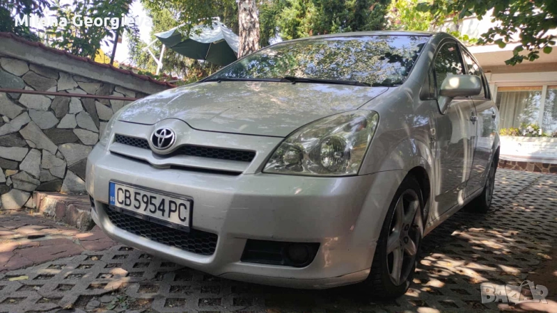 Toyota Corolla Verso 2.2 D-4D, снимка 1