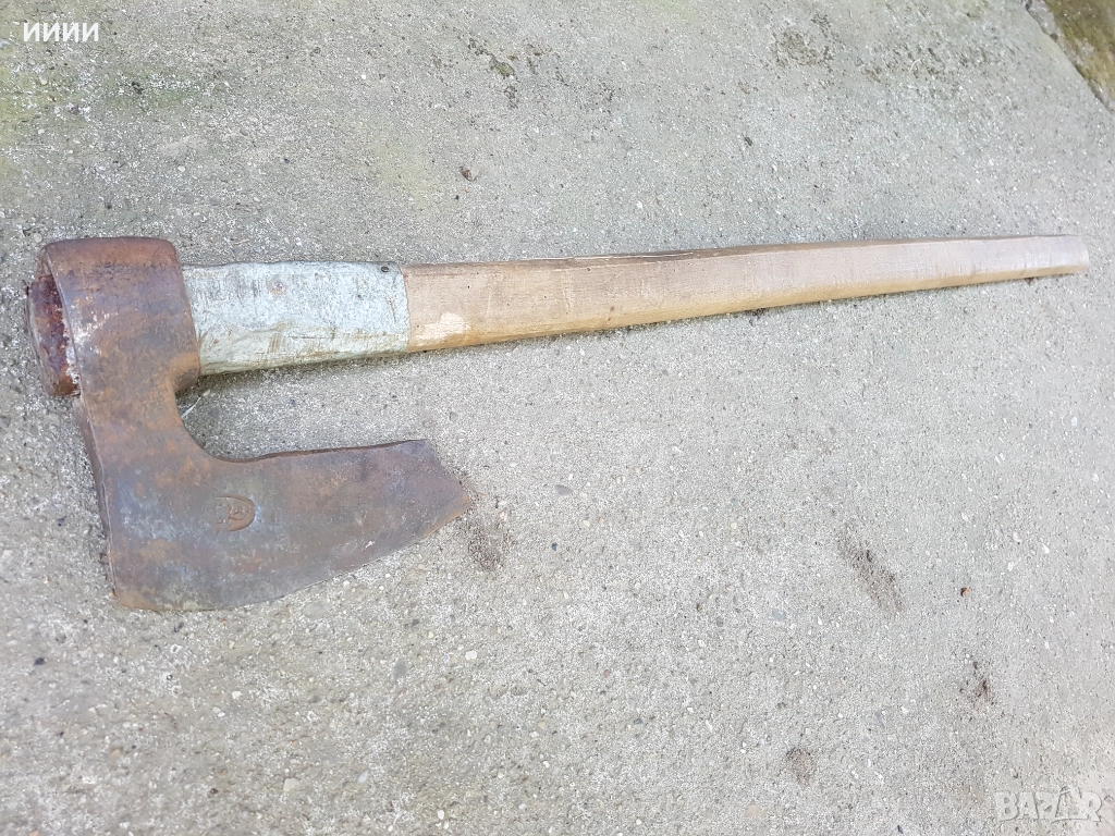 Брадва топор Сърп и Чук 1,8 кг, снимка 1
