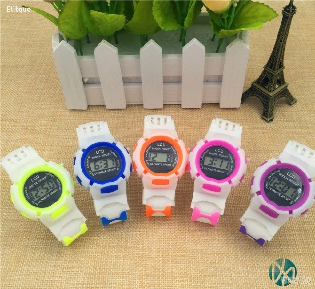 Ултра лек и мек детски ръчен часовник за момчета и момичета син или розов., снимка 1