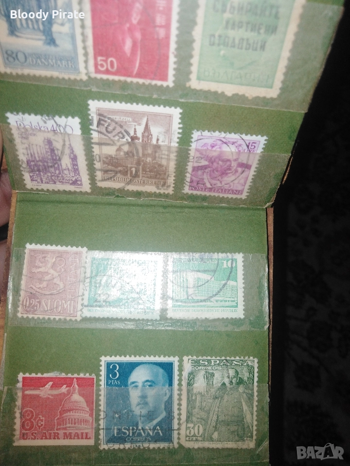 албумче с 85бр марки и над 210бр.марки царство България , снимка 1