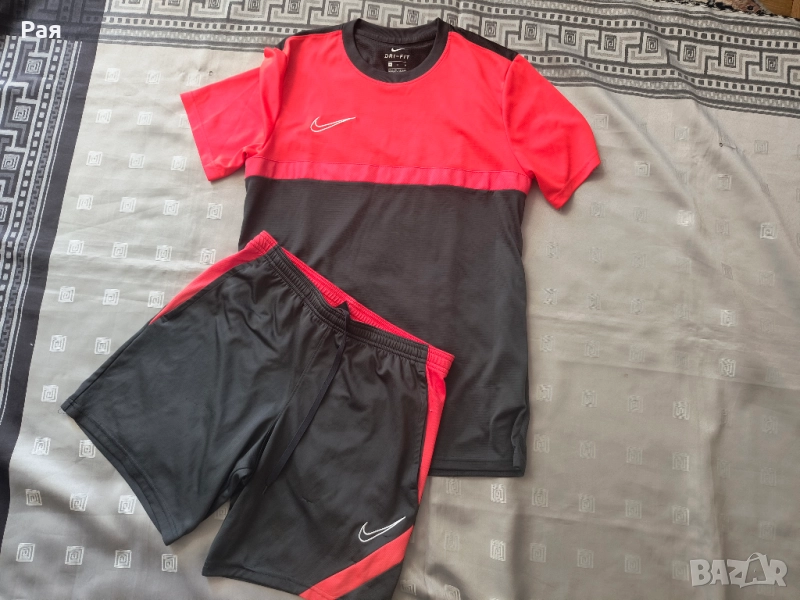 Футболен екип Nike, снимка 1