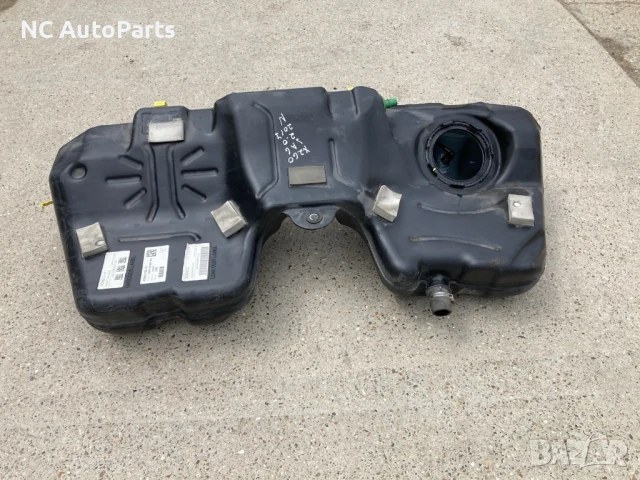 Резервоар за Ягуар Jaguar XF 2.0 дизел 204DTD GX63-9K007-DG 2017, снимка 7 - Части - 51016956