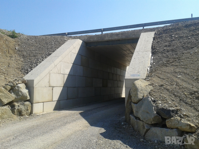 Голям бетонен БЛОК за Подпорна стена "LEGO"  плътни и много-големи бетонни блокове ЛЕГО , снимка 5 - Други - 42060822