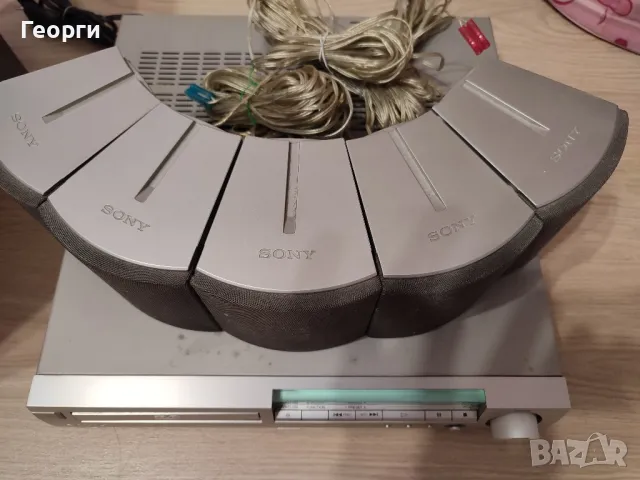 dvd player Sony, снимка 2 - Плейъри, домашно кино, прожектори - 47306947