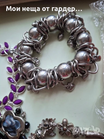 Лот с бижута ,винтидж,разни, снимка 5 - Бижутерийни комплекти - 50966487