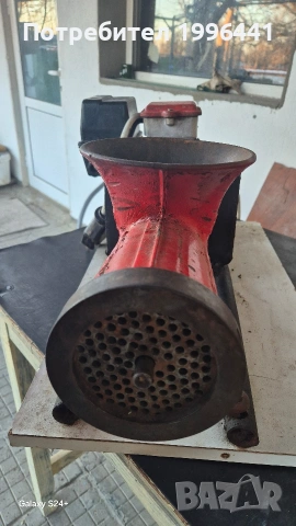 Електрическа машина за мелене на месо., снимка 4 - Други машини и части - 53196331
