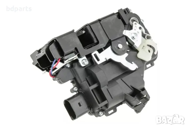 Брава за предна лява врата VW, Golf 4, Bora, Passat B5, Beetle, Skoda, снимка 2 - Части - 56142084