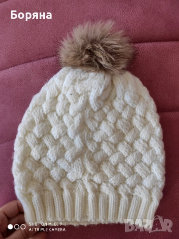 OTS Original нова бяла зимна шапка с еко пух, снимка 6 - Шапки - 52416020