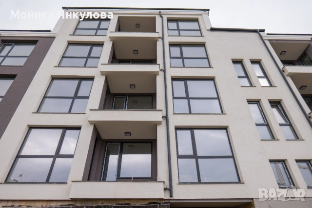 Продава двустаен апартамент в ж.к. Малинова долина