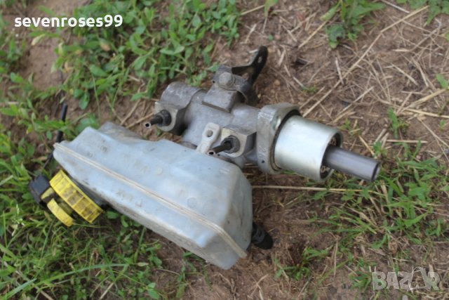 Казанче спирачна течност Сеат Алхамбра Шаран SEAT Alhambra VW Sharan 2002 1.9tdi, снимка 2 - Части - 41148653