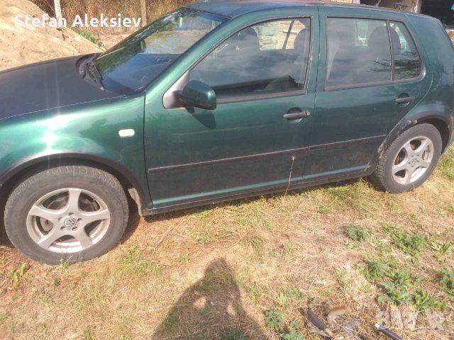 Golf 4 1.6i на части, снимка 9 - Автомобили и джипове - 41679637