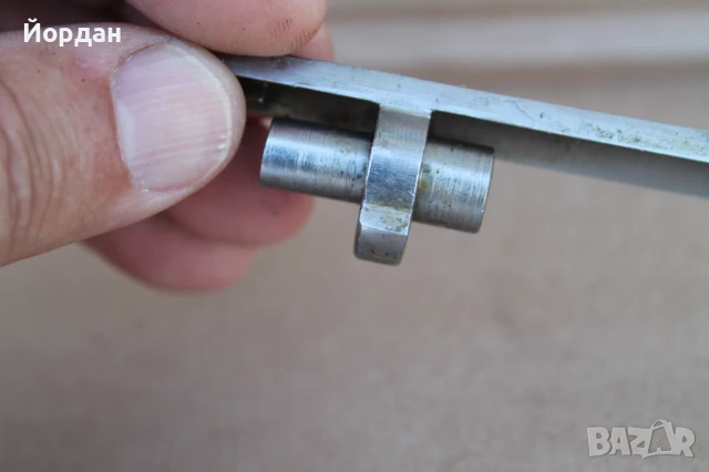 Оригинална част от затвор на Руски ''Мосин'' 1903-та г., снимка 8 - Антикварни и старинни предмети - 50577133