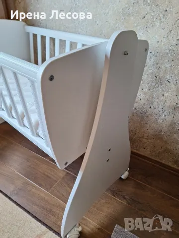 Бебешка кошара + матрак + чаршафи и музикална играчка, снимка 3 - Бебешки легла и матраци - 48274866