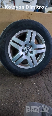 Продавам 4бр. Летни гуми 15" 