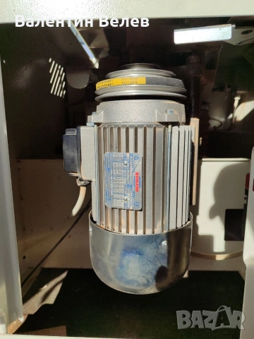 фреза с циркуляр карета и 4 ролков подавател SCM, снимка 14 - Други машини и части - 53638110