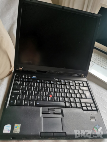 Lenovo ThinkPad T60 лаптоп за части НЕ СЕ ПРОДАВА  НА ЧÃСТИ а  за части, снимка 1
