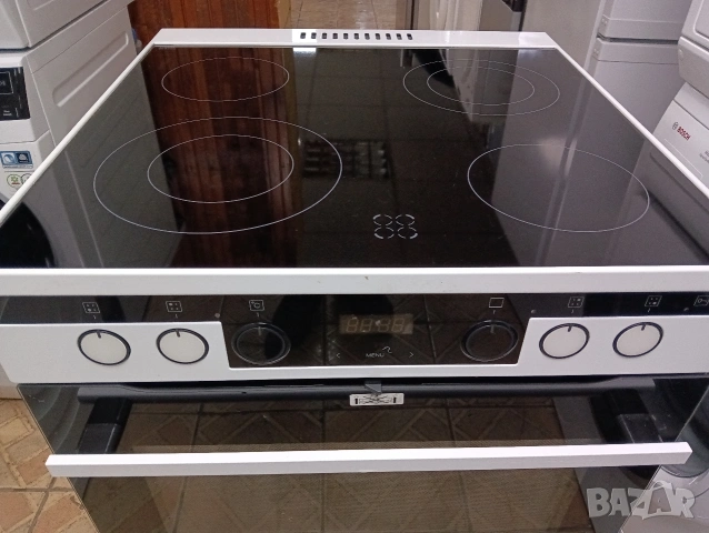 Свободно стояща печка с керамичен плот Gram с PIROLISE с две години гаранция!, снимка 2 - Печки, фурни - 53039771