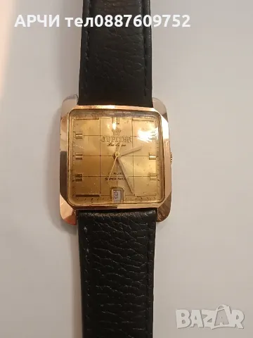 SWISS Ръчен мъжки швейцарски часовник Юпитер Jupiter Датник 17 камъни модел 1950г. кожена каишка