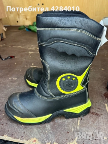 Предпазни обувки , снимка 3 - Дамски ботуши - 53504482