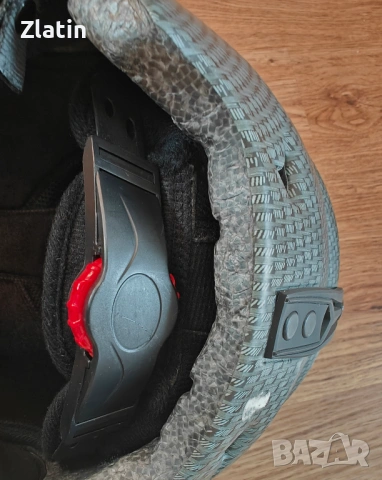 Спортна каска за ски / сноуборд – като нова, снимка 6 - Зимни спортове - 53402825