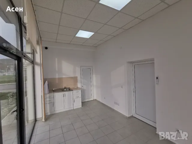 Дава под наем помещение Крумовград, снимка 11 - Магазини - 35813510