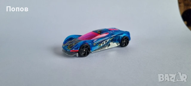 Продавам метална количка 2016 Hot Wheels Crescendo Blue X-Racers 1:64, снимка 1