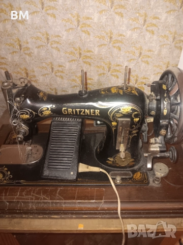 Левна машина Gritzner, снимка 5 - Шевни машини - 52186497