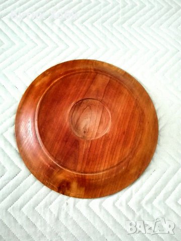 Дървена ръчно резбована чиния, снимка 5 - Антикварни и старинни предмети - 34061723