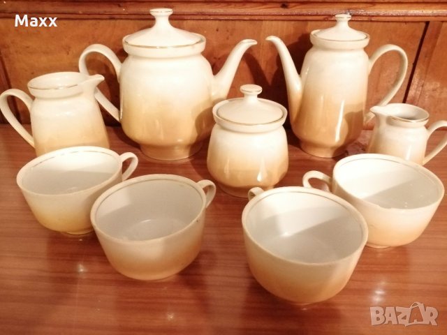 Продавам порцеланов чайник, чаши, чинии, супник от български и руски порц