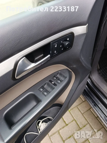 VW TOURAN CROSS 2.0 TDI , снимка 13 - Автомобили и джипове - 53296455