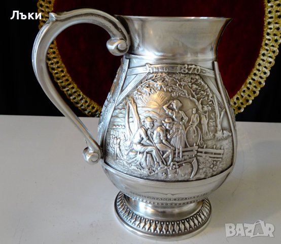 Халба от калай с три романтични релефни картини. , снимка 6 - Антикварни и старинни предмети - 44240275