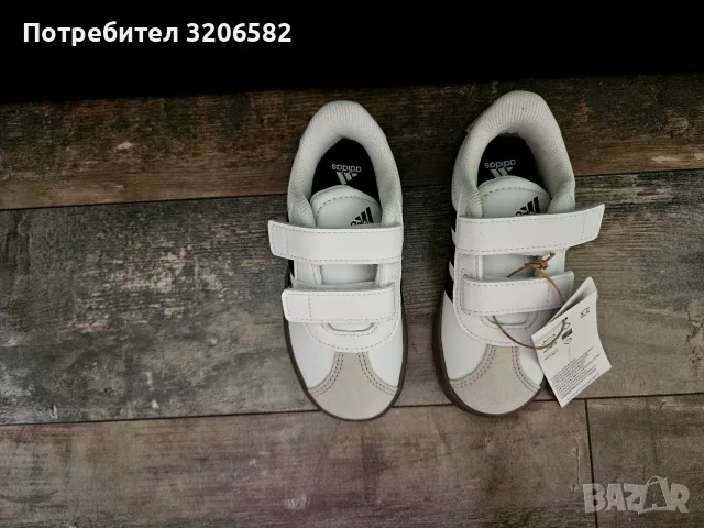 Детски маратонки adidas, снимка 3 - Детски маратонки - 56119585