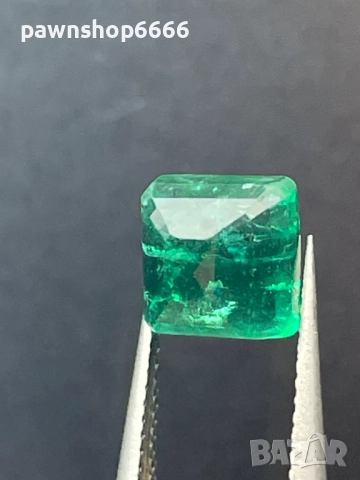 Продавам естествен изумруд  2.15 карата демонтиран от златни обеци., снимка 4 - Други - 52664846