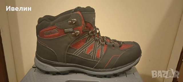 Маркови дамски обувки на Regatta, непромокаеми, топли , леки и удобни. Идеални за туризъм! 