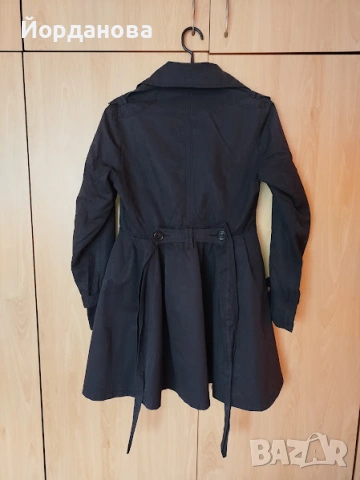 Пролетен тренч SISTERS POINT , снимка 2 - Палта, манта - 53701734