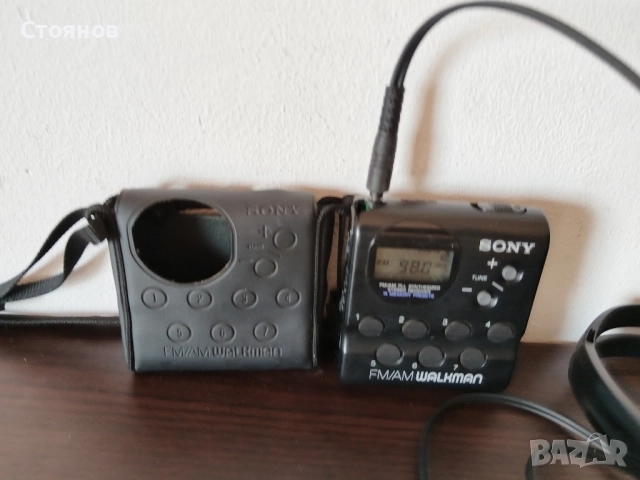 Диктофон SONY M-100MC: WALKMAN SONY SRF-M40W, снимка 2 - Радиокасетофони, транзистори - 50351696