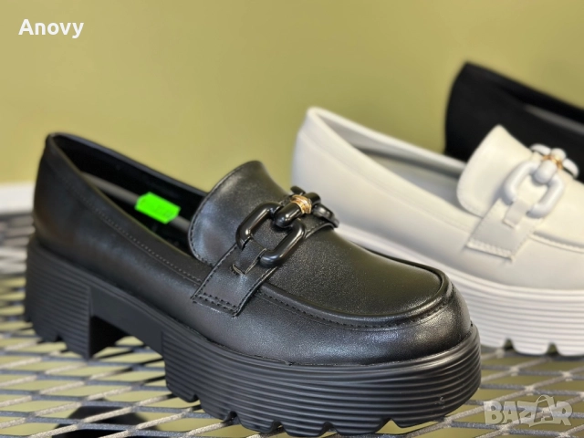 Дамски лоуфъри, снимка 2 - Дамски ежедневни обувки - 51708048