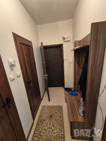 Тристаен апартамент в ж.к. Свобода, снимка 8 - Апартаменти - 51803595