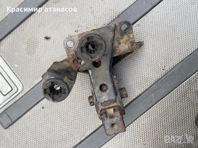 Тампон скоростна кутия Горен за Нисан Х-трейл Т30.2002-2007г, снимка 6 - Части - 40567291