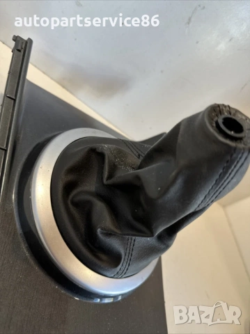 Селектор на скоростен лост черен кожа за Mazda CX-7 2.3T (2011) EH1564341, снимка 2 - Части - 53653912