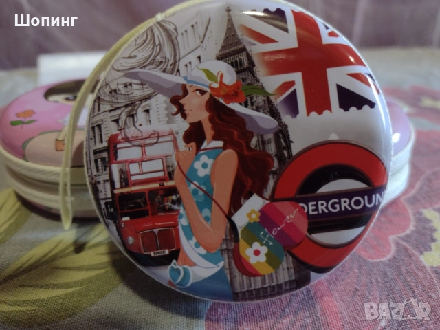 Кръгъл метален несесер - малък, снимка 3 - Портфейли, портмонета - 51485197