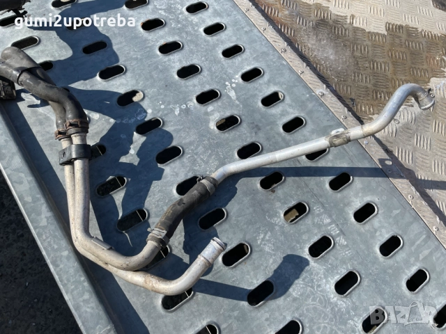 Маркучи и Тръби Охладителна Система 7P0121065M Porsche Cayenne 3.0D 92A/2012г, снимка 4 - Части - 51674367