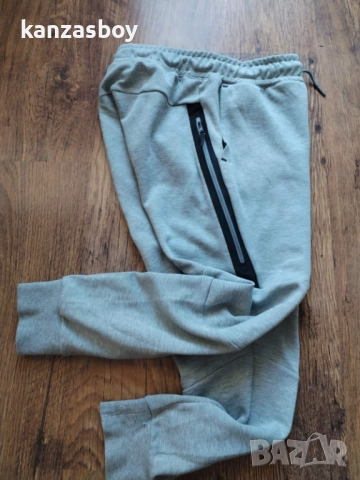 Nike Sportswear Tech Fleece Pant - страхотно юношеско долнище 137-147см., снимка 3 - Детски анцузи и суичери - 52238406