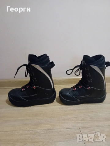 Сноуборд ботуши (обувки) номер  35, снимка 4 - Зимни спортове - 53723462
