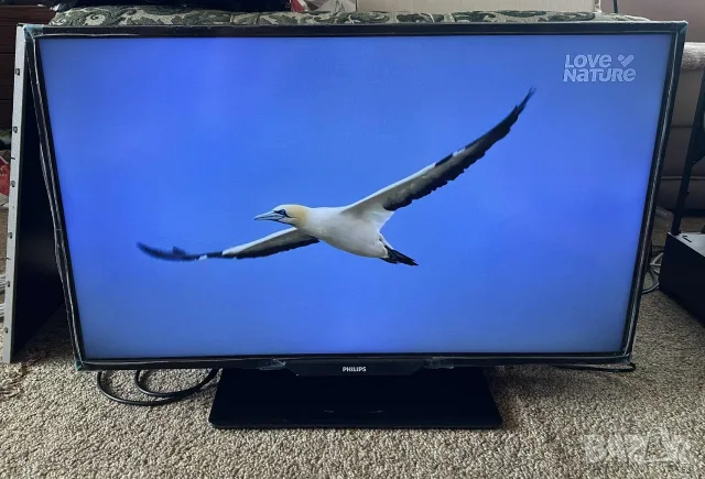 32" LED TV PHILIPS - перфектен , снимка 3 - Телевизори - 55927695