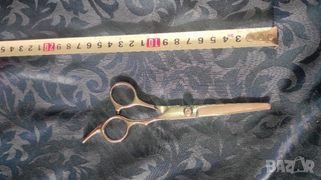Професионална ножица за подстригване, снимка 4 - Фризьорски принадлежности - 39026834