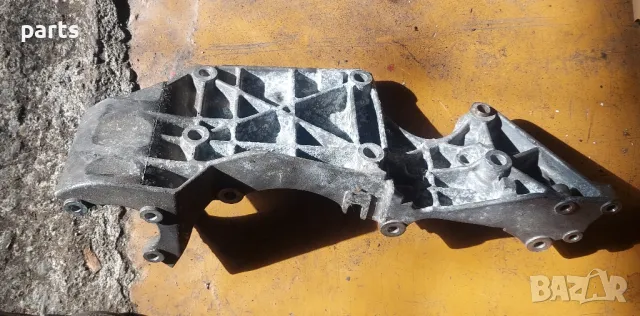 Стойка Генератор 1.9TDI Ауди A3 8L
- VW Голф 4
- Сеат
- Шкода - 045903143C, снимка 4 - Части - 47722947