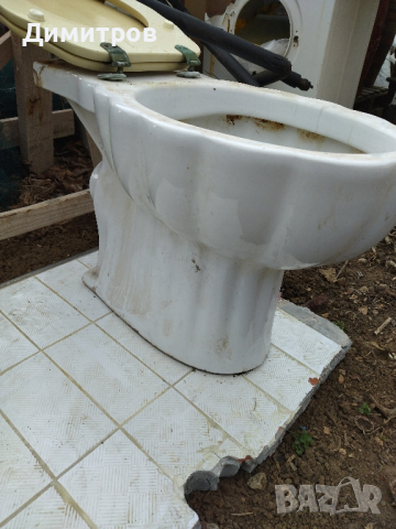 Тоалетна чиния и мивка, снимка 2 - Други стоки за дома - 44583725